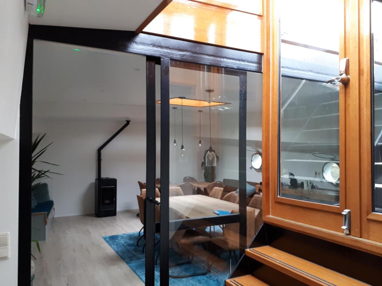 Rooms On Water Ротердам Екстериор снимка