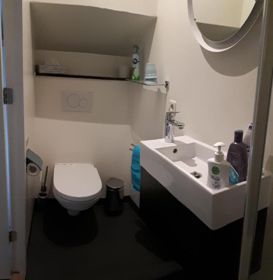 Rooms On Water Ротердам Екстериор снимка